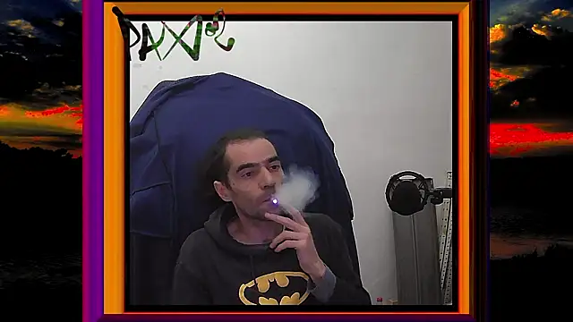 ReyDeBotones online show from 03/04/26, 07:54