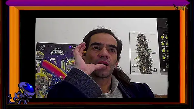 Snapshot of ReyDeBotones chatting on 03/17/25, 01:14 ReyDeBotones online show from 03/17/25, 01:14