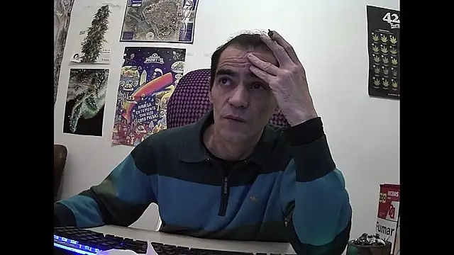 ReyDeBotones online show from 04/08/26, 09:49