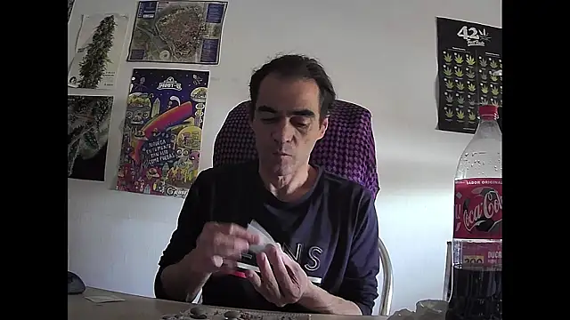 ReyDeBotones online show from 04/10/26, 04:25