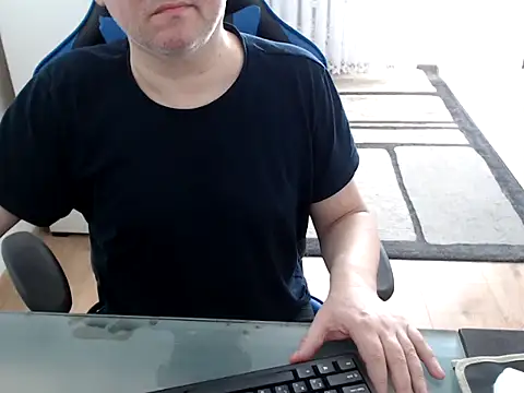 Snapshot of ruplumber chatting on 02/20/25, 09:22 ruplumber online show from 02/20/25, 09:22