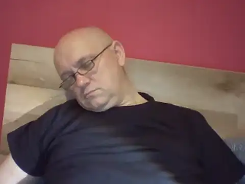 Snapshot of ruplumber chatting on 02/06/25, 01:05 ruplumber online show from 02/06/25, 01:05