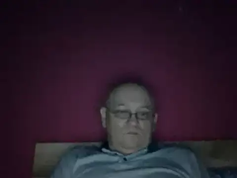 Snapshot of ruplumber chatting on 03/20/25, 03:45 ruplumber online show from 03/20/25, 03:45