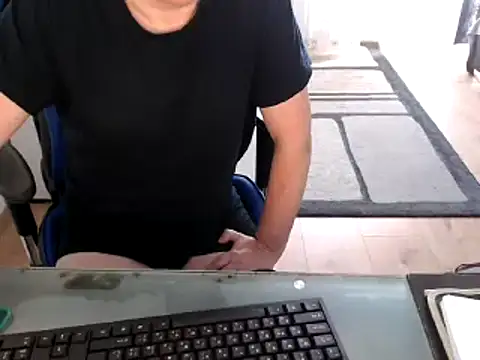 Snapshot of ruplumber chatting on 02/17/25, 07:26 ruplumber online show from 02/17/25, 07:26