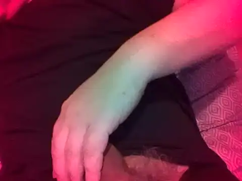 Snapshot of ruplumber chatting on 02/07/25, 01:15 ruplumber online show from 02/07/25, 01:15