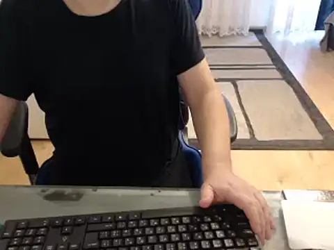 Snapshot of ruplumber chatting on 02/18/25, 06:37 ruplumber online show from 02/18/25, 06:37