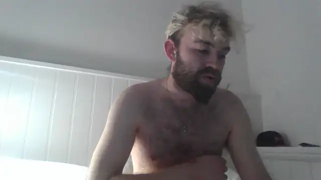 Snapshot of Aquaca1910 chatting on 03/01/25, 12:07 Aquaca1910 online show from 03/01/25, 12:07