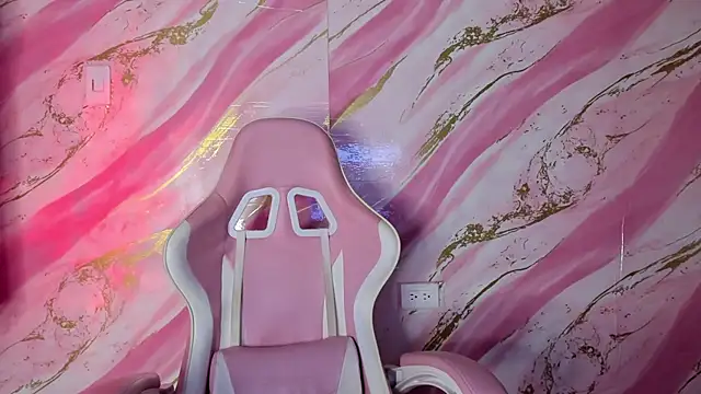 Bella ricci  online show from 12/19/25, 11:07