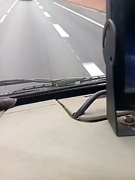 Snapshot of Dam70 chatting on 09/16/25, 06:14 Dam70 online show from 09/16/25, 06:14