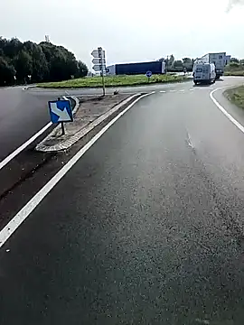 Snapshot of Dam70 chatting on 09/30/25, 10:21 Dam70 online show from 09/30/25, 10:21