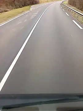 Snapshot of Dam70 chatting on 12/16/25, 08:18 Dam70 online show from 12/16/25, 08:18