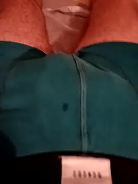 Snapshot of Dam70 chatting on 11/01/25, 09:41 Dam70 online show from 11/01/25, 09:41