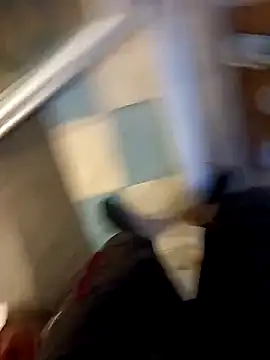 Snapshot of Dam70 chatting on 09/15/25, 06:08 Dam70 online show from 09/15/25, 06:08