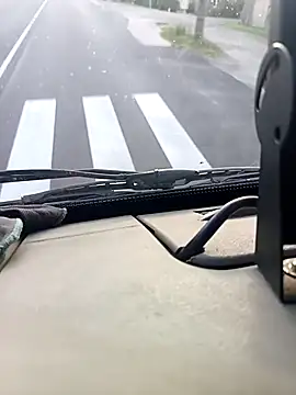 Snapshot of Dam70 chatting on 09/19/25, 05:44 Dam70 online show from 09/19/25, 05:44