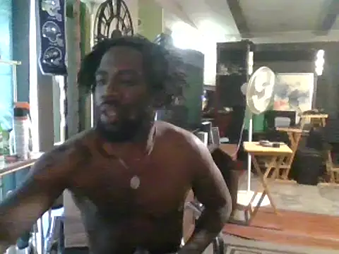 Snapshot of BigDMann40 chatting on 02/20/25, 05:52 BigDMann40 online show from 02/20/25, 05:52