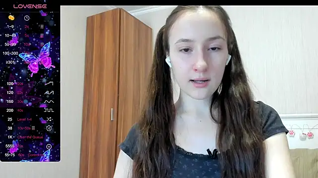 Snapshot of Cute__Nana chatting on 01/14/26, 12:42 Cute Nana online show from 01/14/26, 12:42