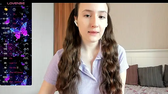 Snapshot of Cute__Nana chatting on 11/23/25, 07:07 Cute Nana online show from 11/23/25, 07:07