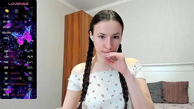 Cute  Nana online show from 03/23/26, 03:12