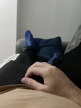 legolasleo online show from 03/17/25, 06:21