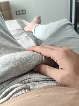 legolasleo online show from 11/01/25, 04:52