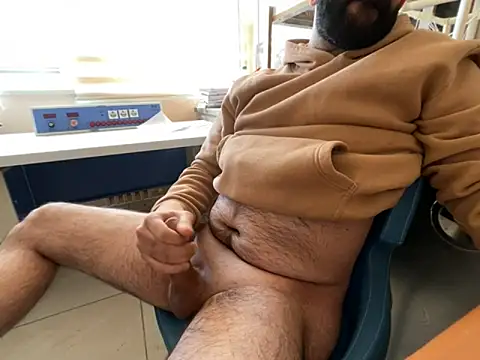 legolasleo online show from 10/22/25, 09:20