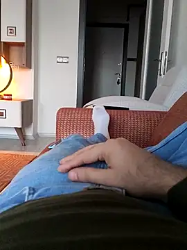 Snapshot of legolasleo chatting on 03/31/26, 03:19 legolasleo online show from 03/31/26, 03:19