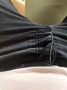 legolasleo online show from 09/22/25, 04:40