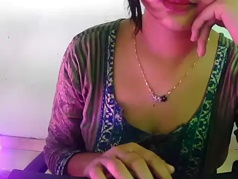 Snapshot of Sumann99 chatting on 03/04/26, 05:42 Sumann99 online show from 03/04/26, 05:42