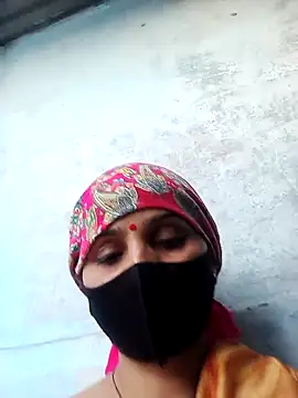 Snapshot of Sumann99 chatting on 02/16/25, 11:38 Sumann99 online show from 02/16/25, 11:38