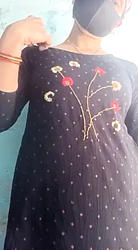 Snapshot of Sumann99 chatting on 02/27/25, 07:51 Sumann99 online show from 02/27/25, 07:51