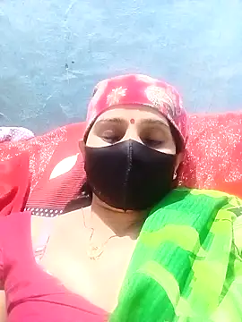 Snapshot of Sumann99 chatting on 02/18/25, 04:47 Sumann99 online show from 02/18/25, 04:47