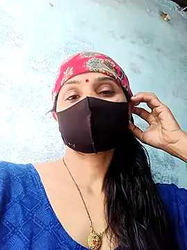 Snapshot of Sumann99 chatting on 02/26/25, 08:28 Sumann99 online show from 02/26/25, 08:28