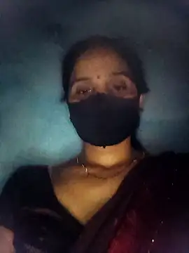 Snapshot of Sumann99 chatting on 03/03/25, 04:05 Sumann99 online show from 03/03/25, 04:05