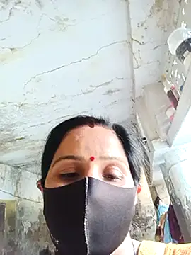 Snapshot of Sumann99 chatting on 02/06/25, 07:45 Sumann99 online show from 02/06/25, 07:45