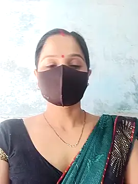 Snapshot of Sumann99 chatting on 03/18/25, 08:06 Sumann99 online show from 03/18/25, 08:06