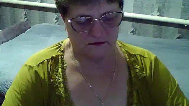 ElzaJewel online show from 11/13/25, 07:07