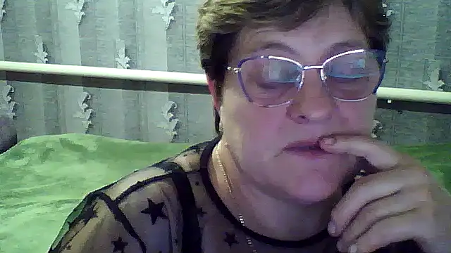 ElzaJewel online show from 10/15/25, 06:49