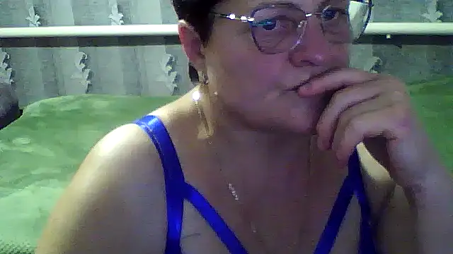 ElzaJewel online show from 10/22/25, 05:56