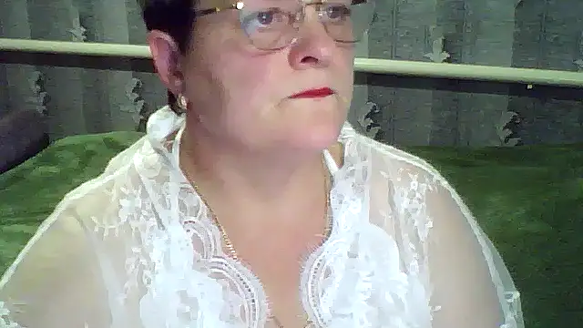 ElzaJewel online show from 10/16/25, 05:10