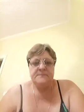 ElzaJewel online show from 09/28/25, 08:38