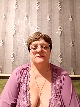 ElzaJewel online show from 04/15/26, 07:40