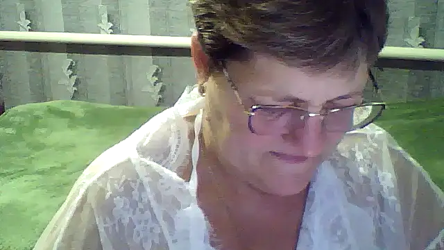 ElzaJewel online show from 10/18/25, 06:54