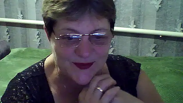 ElzaJewel online show from 09/17/25, 05:48