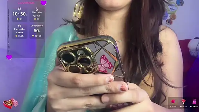 Snapshot of EZ_shuvani chatting on 09/18/25, 06:22 EZ shuvani online show from 09/18/25, 06:22