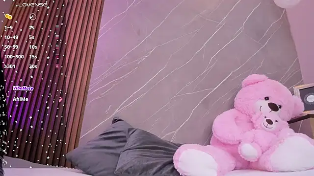 ariana jhonson1 online show from 11/25/25, 12:05