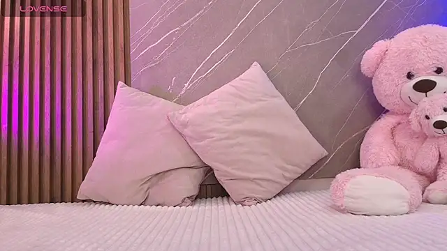 ariana jhonson1 online show from 02/25/26, 12:16