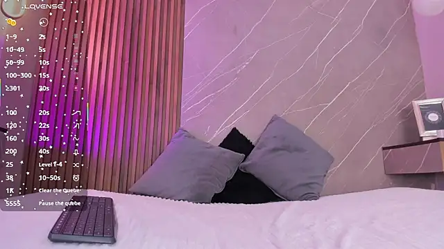 ariana jhonson1 online show from 11/05/25, 12:52