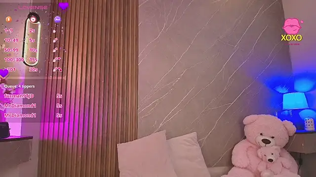 ariana jhonson1 online show from 05/15/26, 12:03