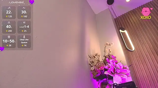 ariana jhonson1 online show from 05/29/26, 12:11