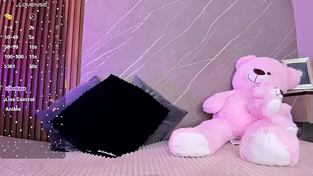 ariana jhonson1 online show from 10/08/25, 12:17